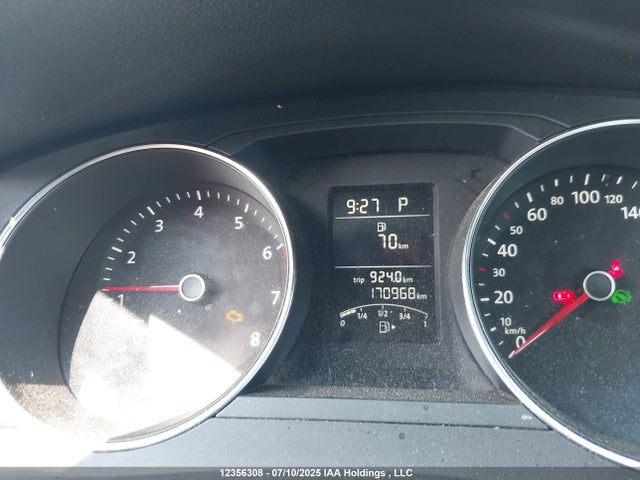 3VWD07AJ0FM348563 Volkswagen 1.8t