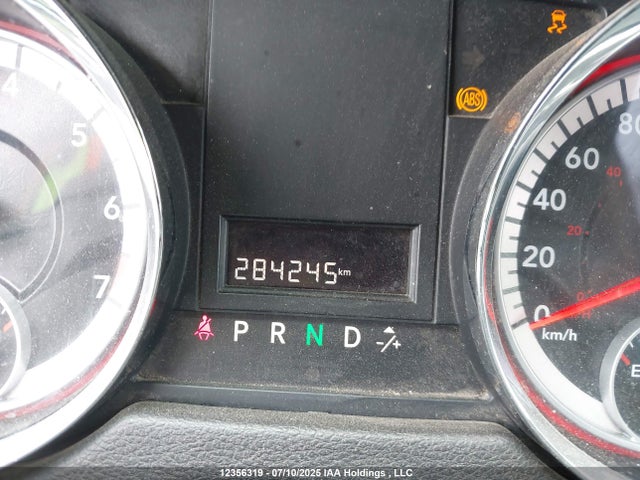 2C4RDGBG2ER176947 Dodge Grand Caravan