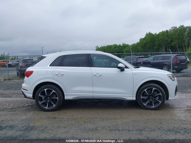 WA1EECF31R1105318 Audi 45 tfsi