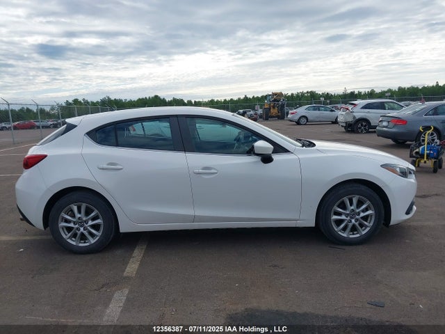 3MZBM1L7XFM175953 Mazda pe