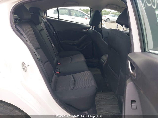 3MZBM1L7XFM175953 Mazda pe