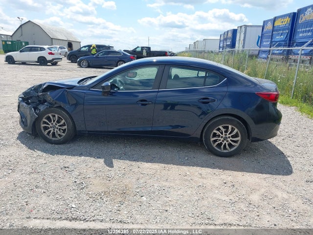 3MZBN1V76JM268021 Mazda pe