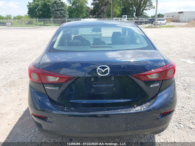 3MZBN1V76JM268021 Mazda pe