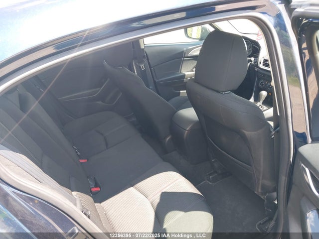 3MZBN1V76JM268021 Mazda pe