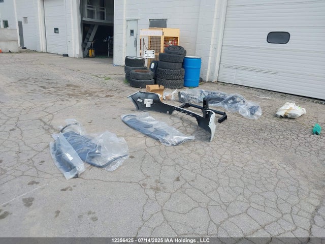 Porsche Macan 2020 WP1AB2A54LLB36198 Image 2