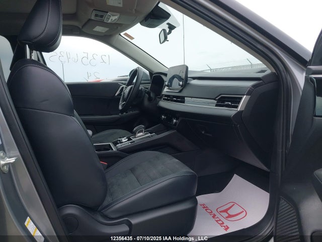 JA4T5VA91RZ613739 Mitsubishi s91-ya1