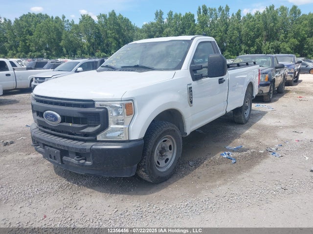 Ford 2022 2022 1FTBF2A67NEF16792 Image 2