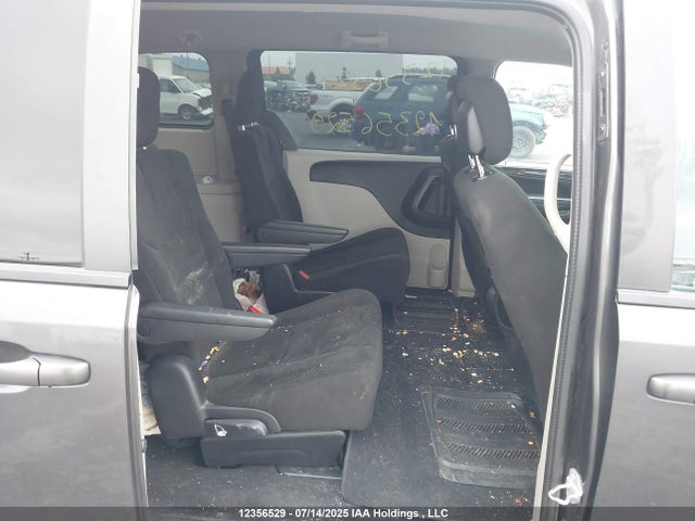 Dodge 2016 2016 2C4RDGBG9GR267037 Image 8