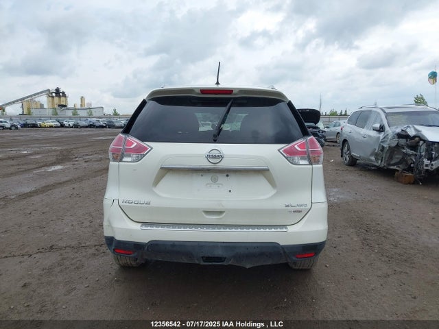 5N1AT2MV2GC792427 Nissan 2016