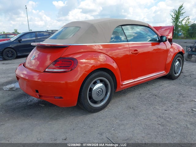 3VW5DAAT9JM508374 Volkswagen Beetle