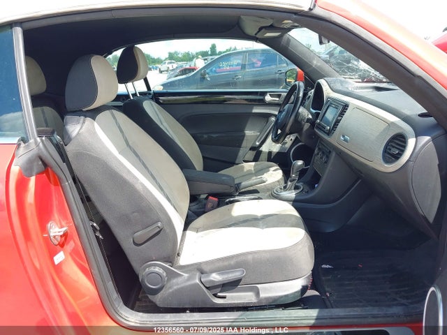 3VW5DAAT9JM508374 Volkswagen Beetle