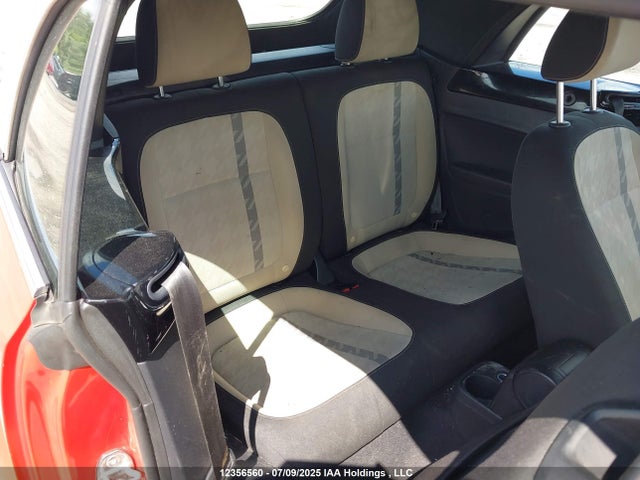 3VW5DAAT9JM508374 Volkswagen Beetle