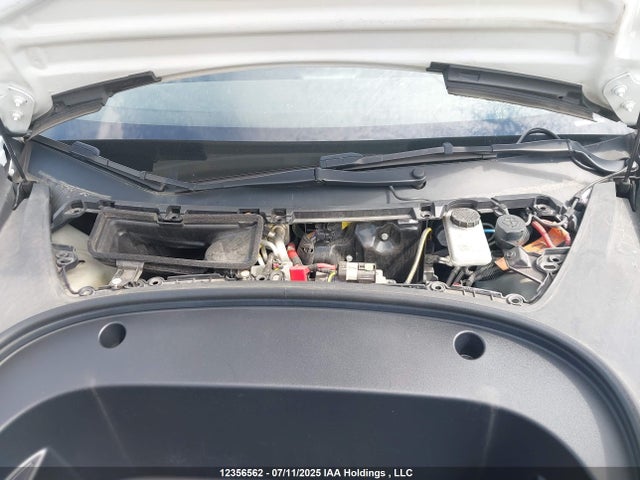 5YJ3E1EA3PF502213 Tesla MODEL 3