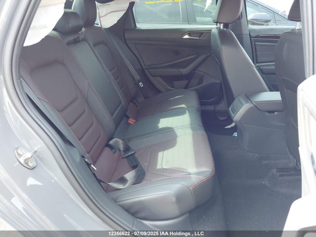 3VW2T7BU2NM030840 Volkswagen 2.0 tsi