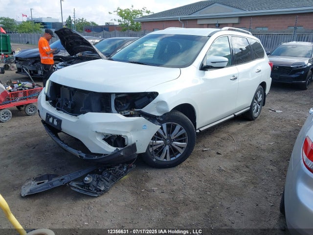 5N1DR2MM7JC629704 Nissan Pathfinder