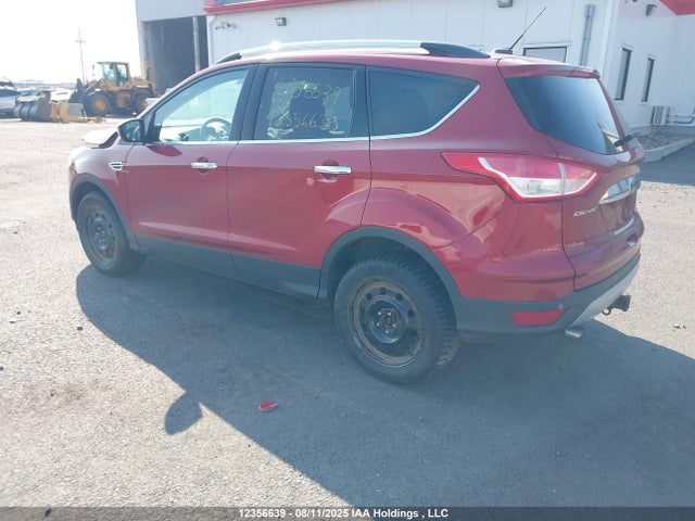 1FMCU9G96GUC15214 Ford 2016