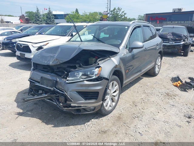 WVGEP9BP5FD001805 Volkswagen Touareg