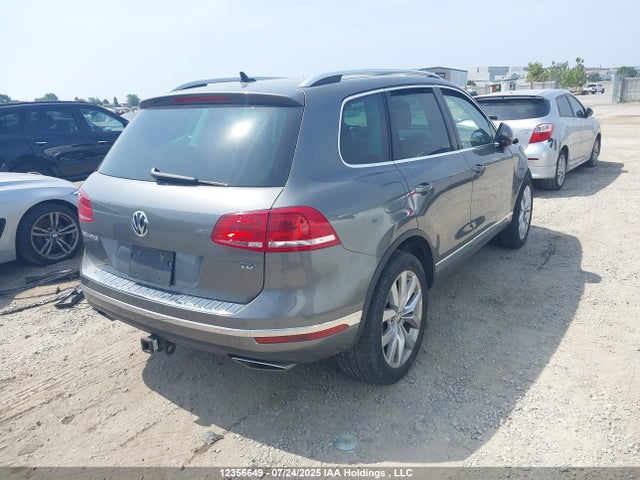 WVGEP9BP5FD001805 Volkswagen Touareg