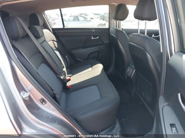 KNDPBCAC9G7830996 KIA Sportage Lx