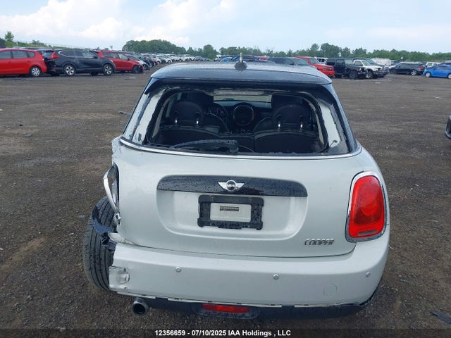 Mini Hardtop 2017 WMWXU1C50H2E18266 Image 16