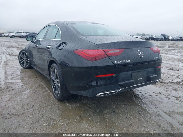 W1K5J4HB4SN531102 Mercedes-Benz m260