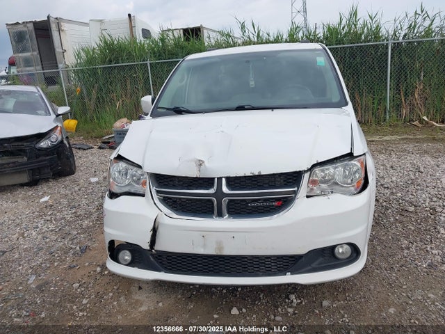 2C4RDGDG3GR377112 Dodge Grand Caravan