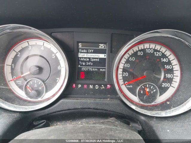 2C4RDGDG3GR377112 Dodge Grand Caravan