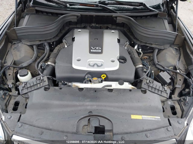 JN1BJ0RR3HM411228 Infiniti 2017