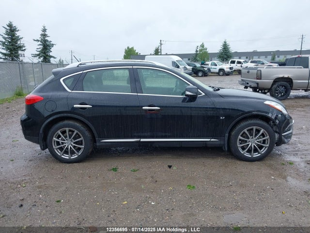 JN1BJ0RR3HM411228 Infiniti 2017