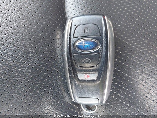 4S4BSFNC6H3230916 Subaru c0