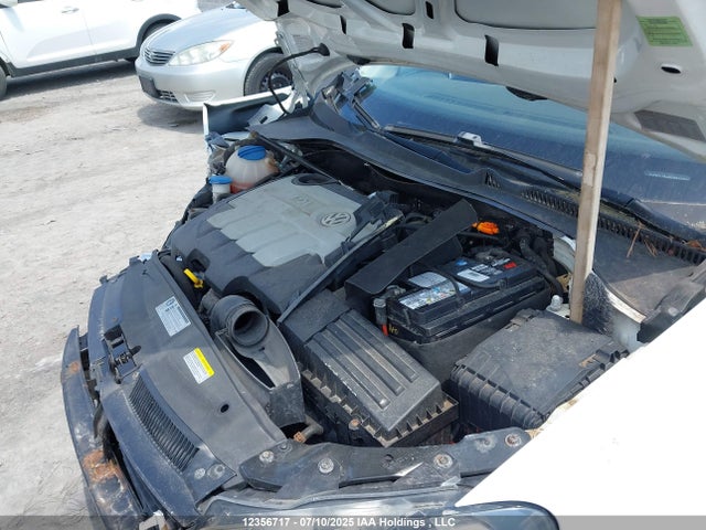 3VWPL7AJXEM625898 Volkswagen JETTA SPORTWAGEN