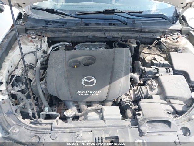 3MZBM1V7XEM114114 Mazda pe