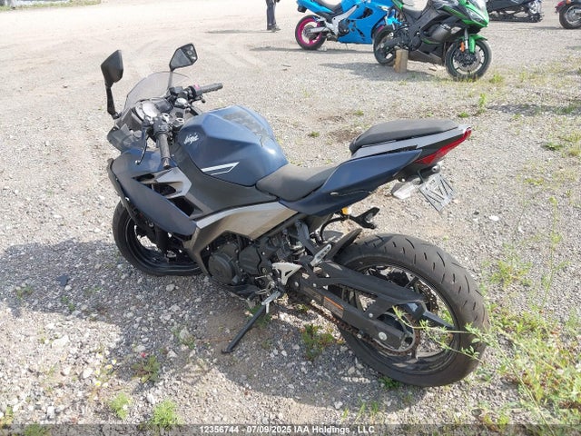 JKAEXKG12NDAF8468 Kawasaki Ninja 400