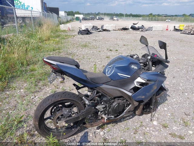 JKAEXKG12NDAF8468 Kawasaki Ninja 400