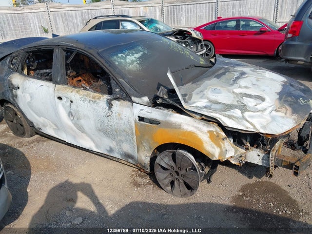 KNAGT4LE7J5028318 KIA gdi nu