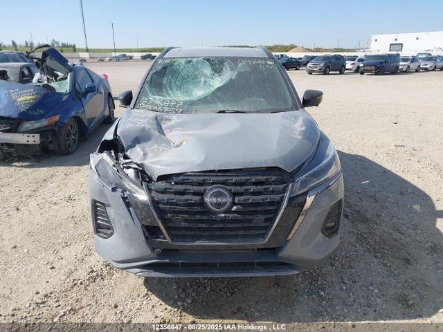 Nissan 2022 2022 3N1CP5DV3NL526759 Image 13