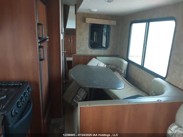 2014 Coachmen Freedom Express მანქანა იყიდება აუქციონზე, vin: 5ZT2FEUB9EA012308, აუქციონის ნომერი: 12356883