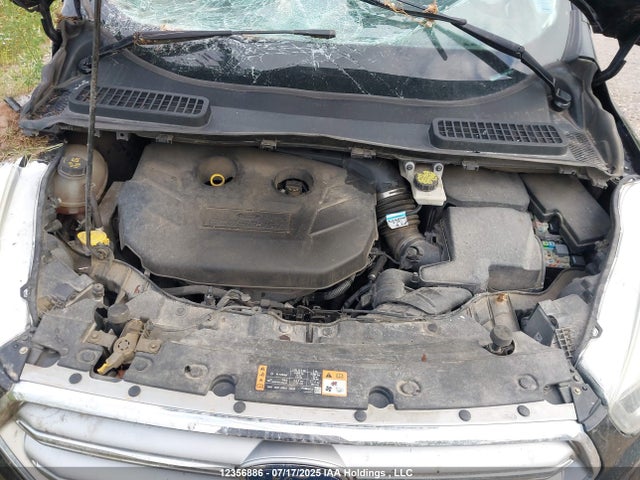 1FMCU9J93HUD87825 Ford 2017