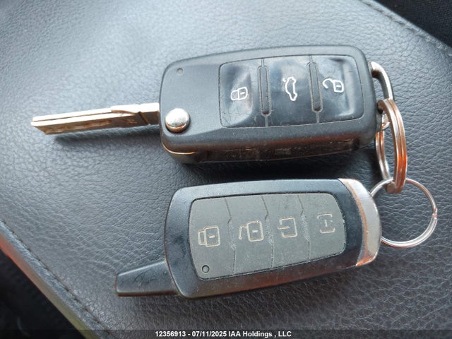 3VWDK7AJ3EM361333 Volkswagen Jetta