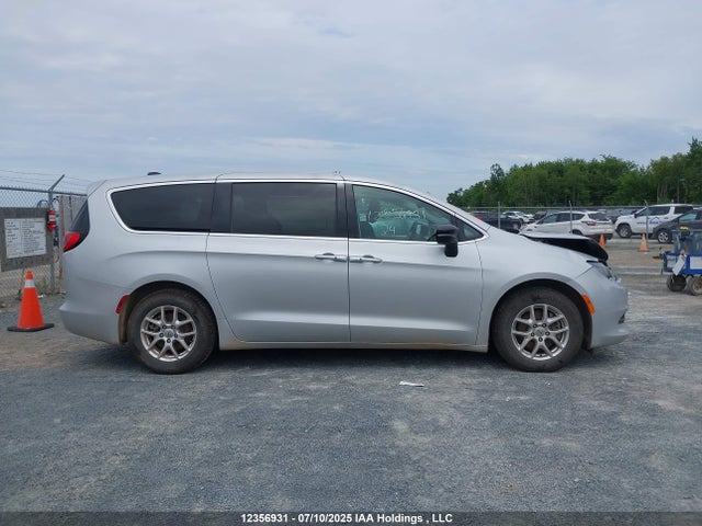 2C4RC1ZG0RR158913 Chrysler grand caravan