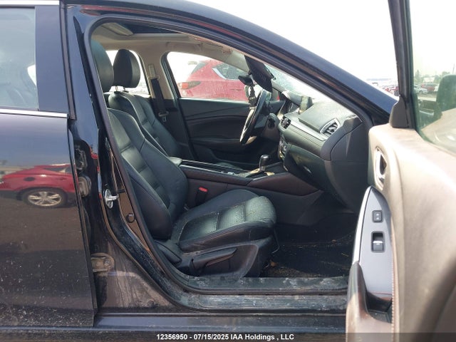 JM1GL1V52H1106925 Mazda py