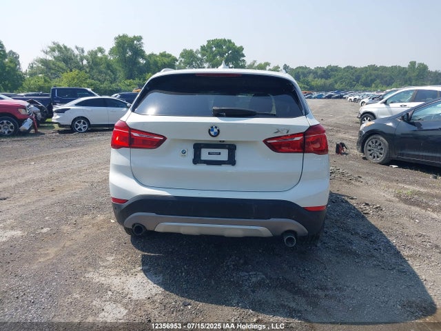 WBXHT3C3XGP881375 BMW X1