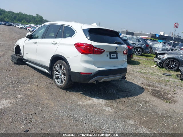 WBXHT3C3XGP881375 BMW X1