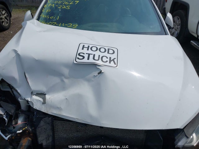 KMHD84LF2HU087627 Hyundai Elantra