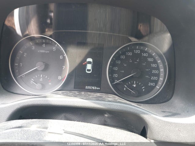 KMHD84LF2HU087627 Hyundai Elantra