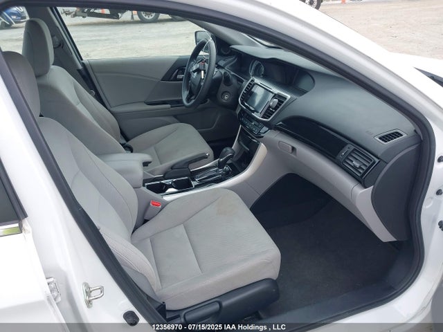 1HGCR2F39HA805289 Honda k24w1