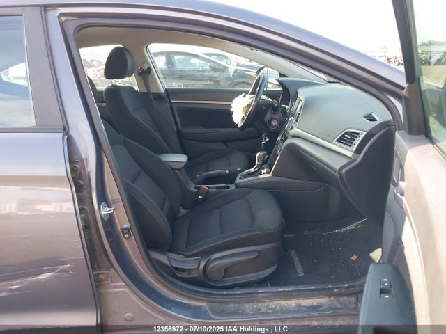 Hyundai Elantra 2017 KMHD84LF4HU416067 Image 5