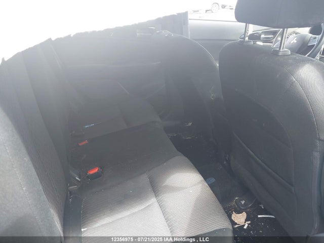 Mitsubishi tc/ic mivec 2022 JA4ATVAA4NZ614790 Image 8