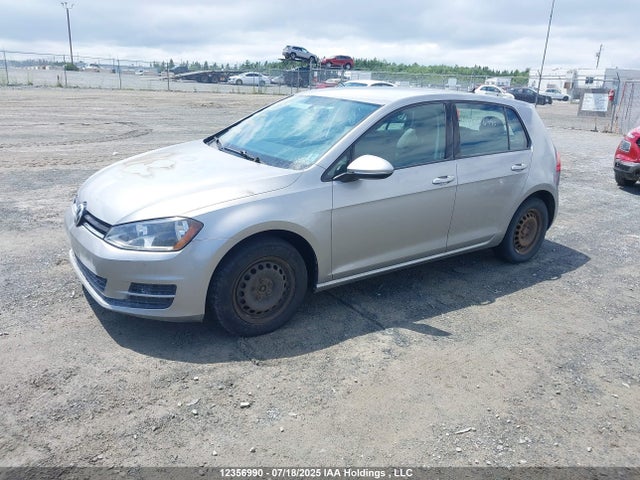 3VW217AU8FM062443 Volkswagen 2015