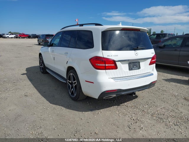 4JGDF6EE9HA977355 Mercedes-Benz m276